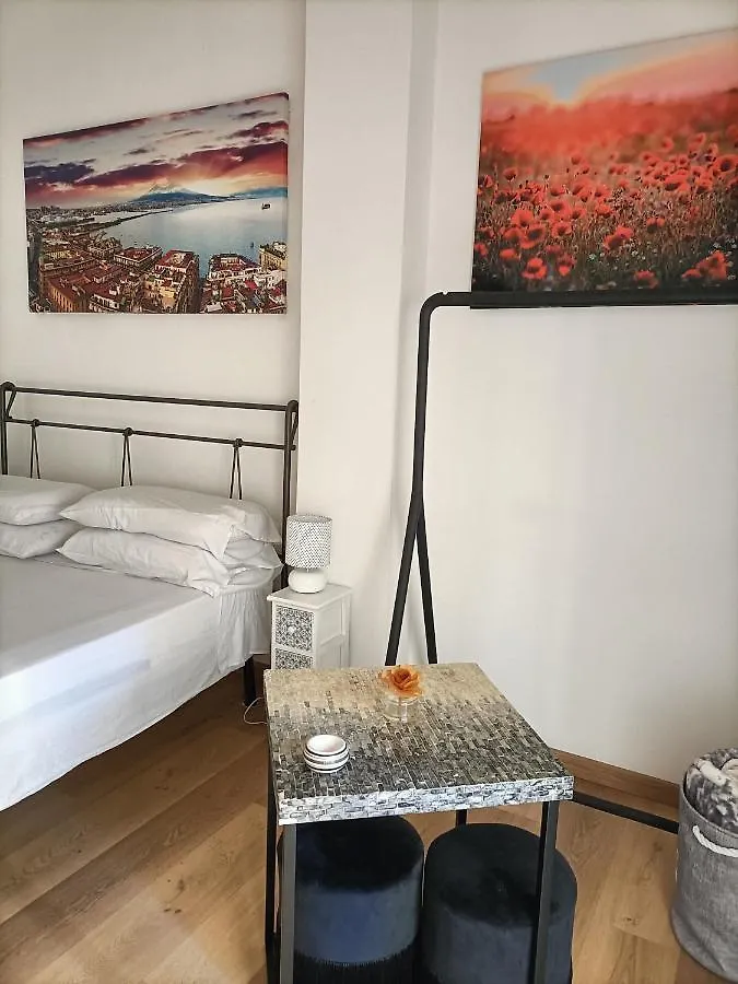 B&B Da Vito A San Martino 나폴리
