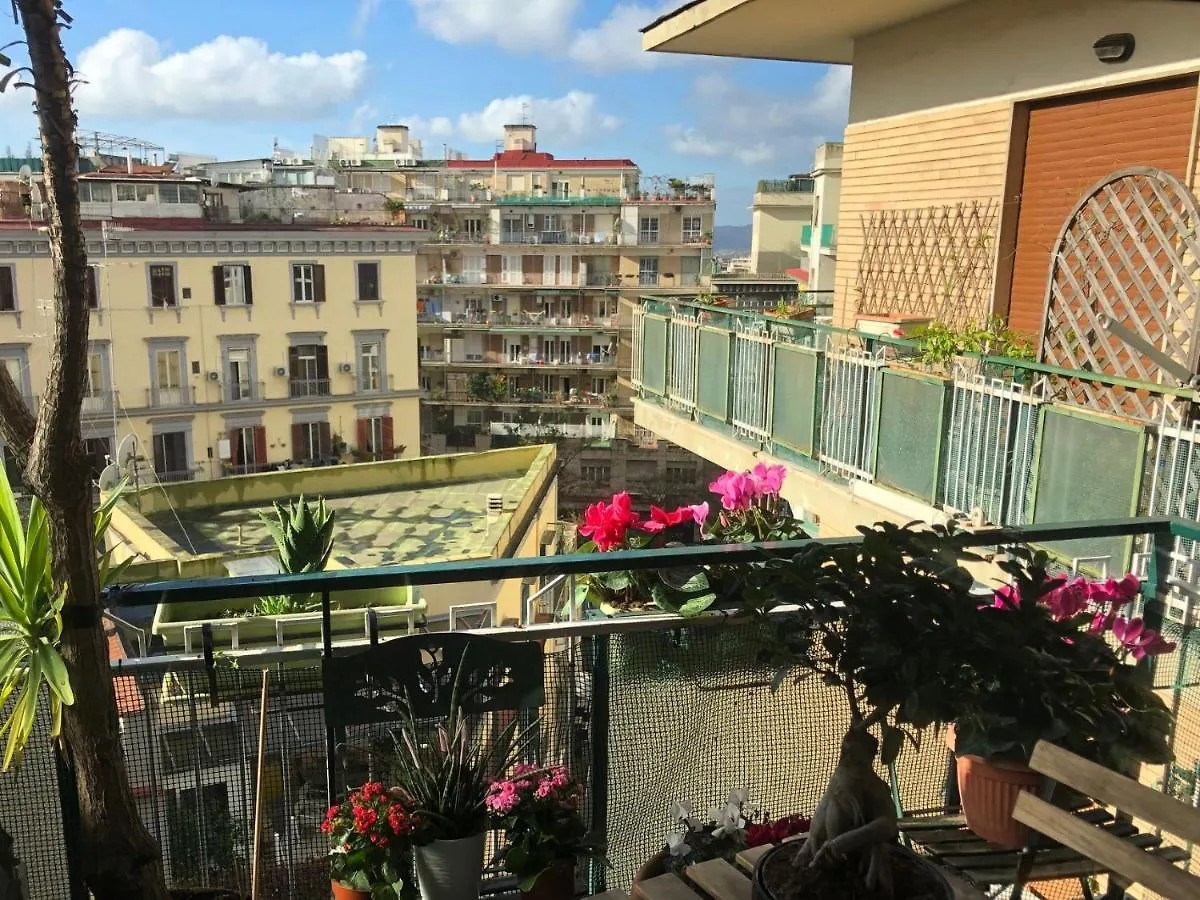 B&B Da Vito A San Martino 나폴리